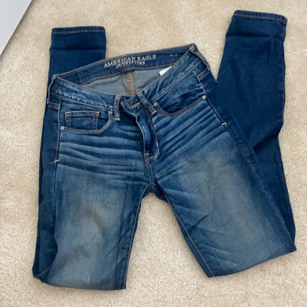 Women’s AE skinny jeans